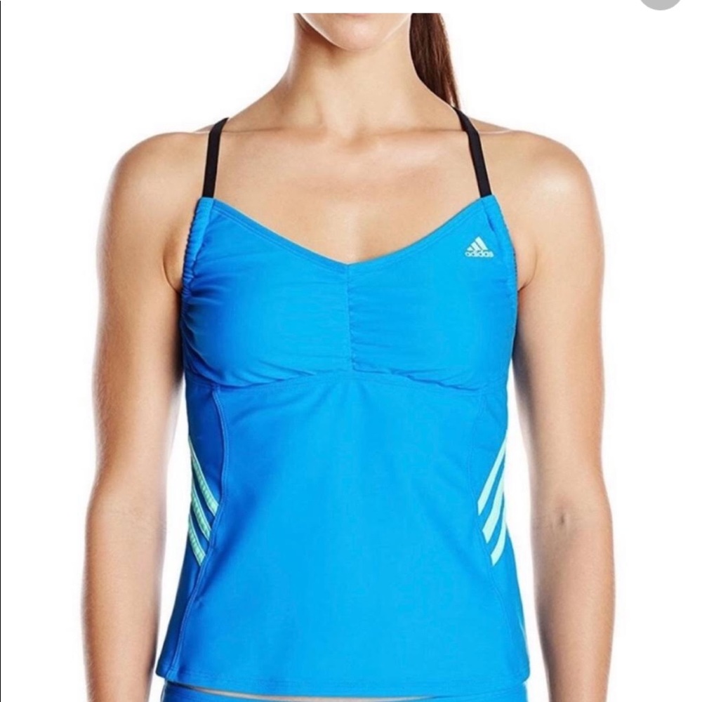 Addidas Bandeaukin Top NWT